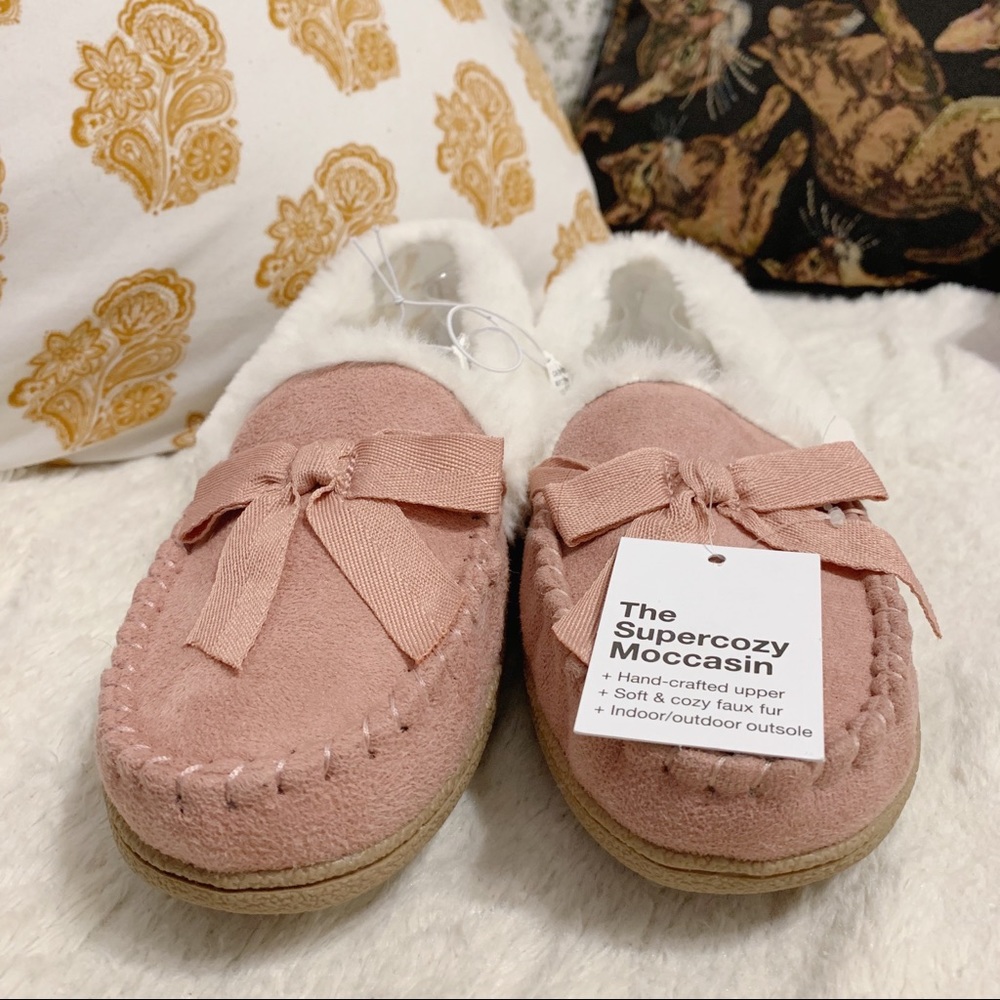 Sonoma Pink Moccasins